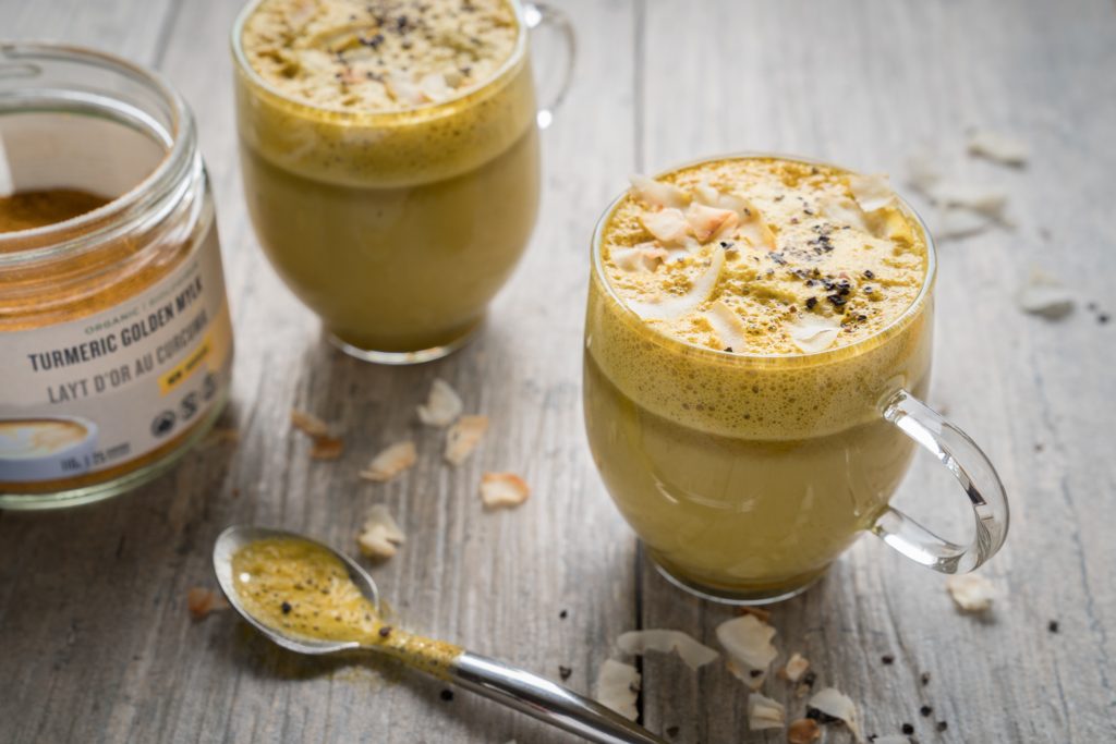 Healthy Alternatives to Coffee golden mylk