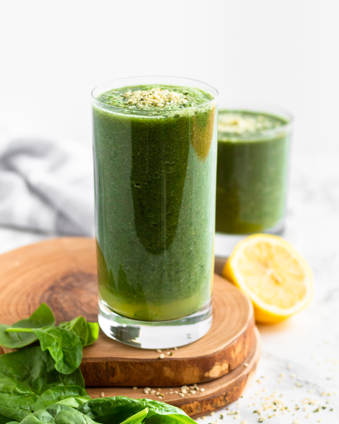 Summer refresh green smoothie recipe made using Botanica health Perfect Greens unflavoured. gluten free and vegan green smoothie. Refreshing green smoothie