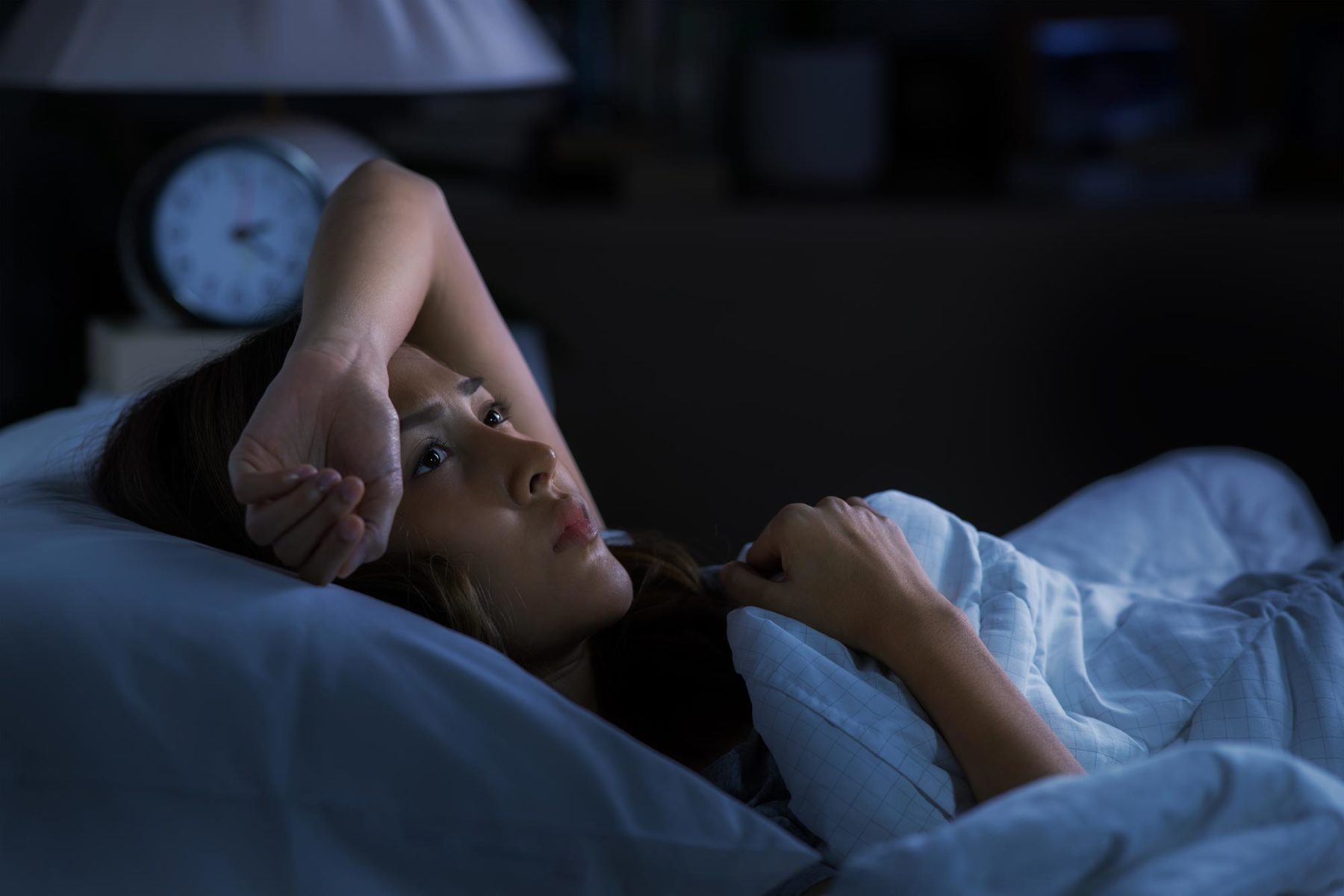 Trouble sleeping is a symptom of chronic stress contributing to low energy in women